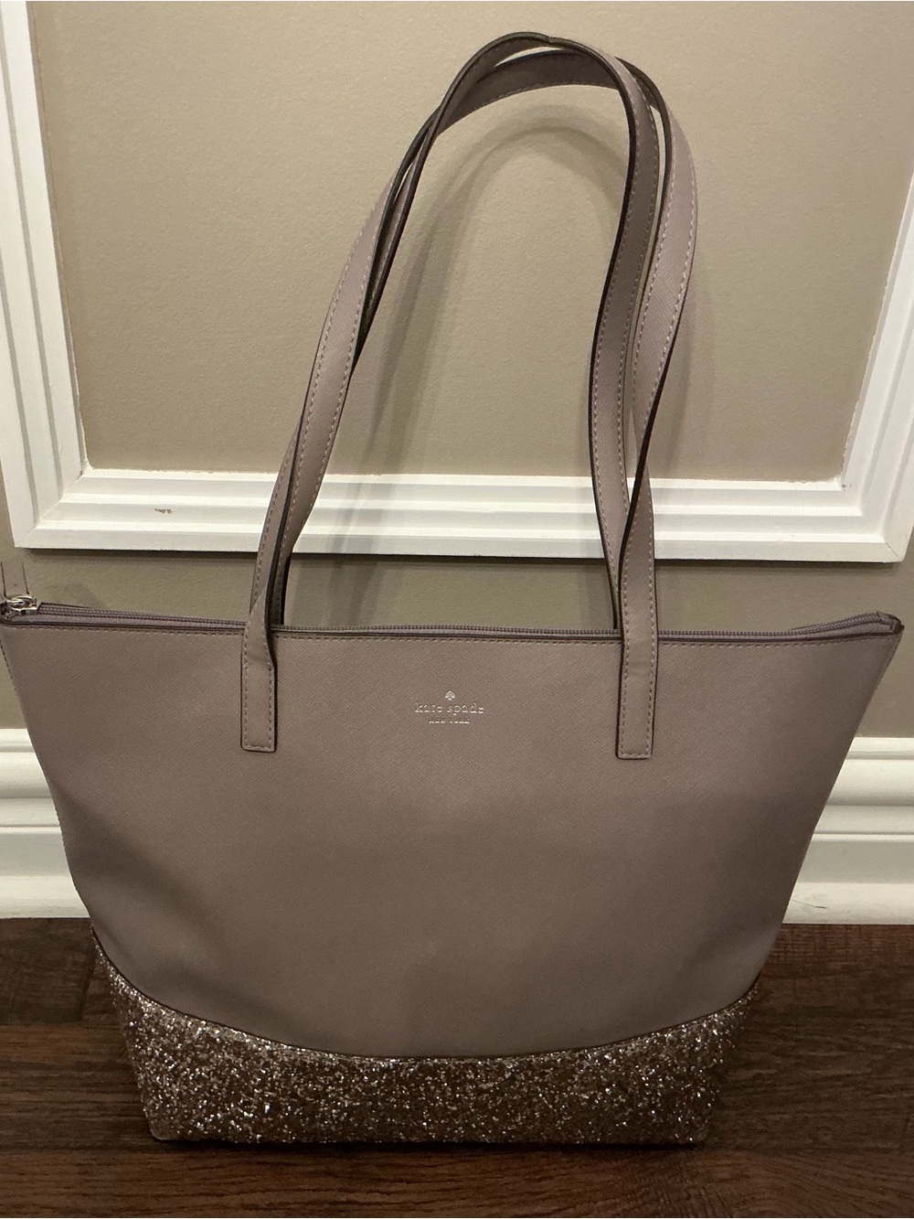 Kate Spade Greta Court Penny Gray Silver Glitter Large Tote Bag NWOT